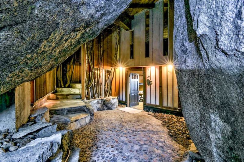 South Lake Tahoe, Airbnbs & Vacation Homes: Stonehenge House