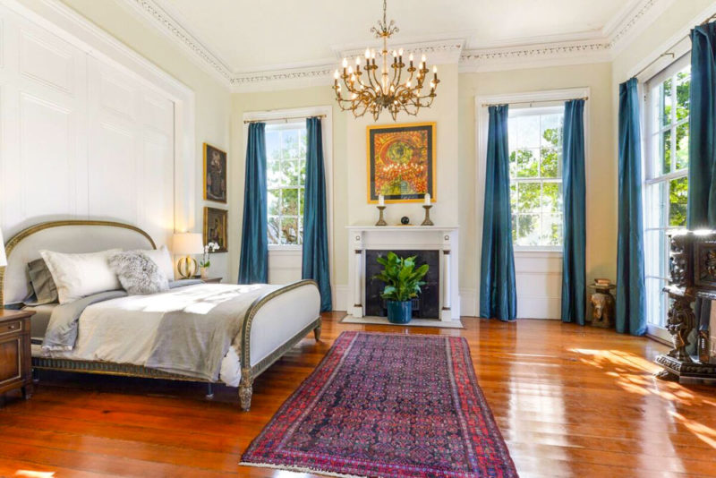 Unique New Orleans Airbnbs & Vacation Rentals: Opulent Mansion