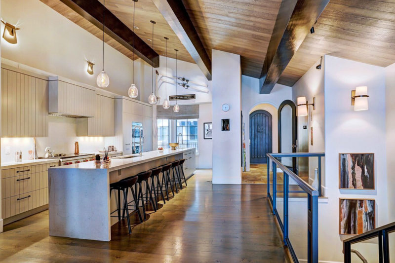 Unique Vail Airbnbs & Vacation Rentals: Luxury Chalet