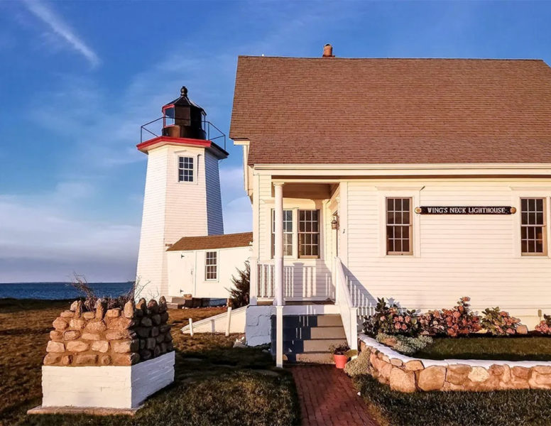 Airbnb Cape Cod, Massachusetts Vacation Homes: Wings Neck Lighthouse