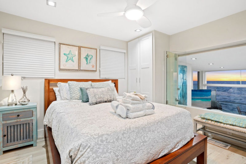 Airbnb Laguna Beach, California Vacation Homes: Beachfront Hideaway with Private Beach Access