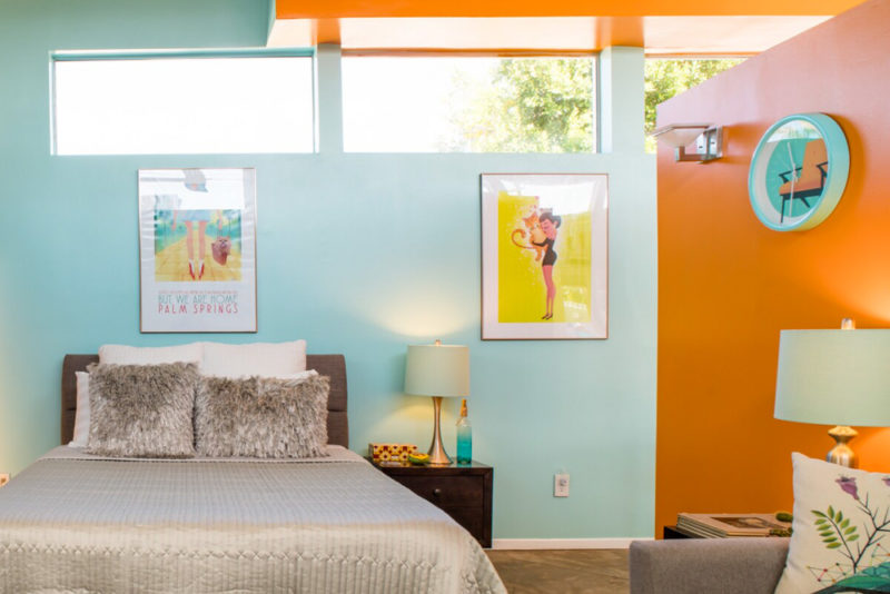 Airbnb Palm Springs, California Vacation Homes: Colorful Poolside Studio