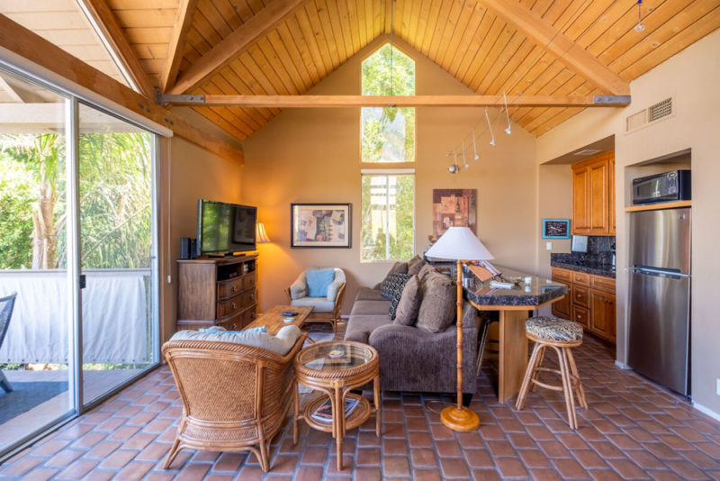 Airbnbs in Palm Desert, California Vacation Homes: Mountain View Studio