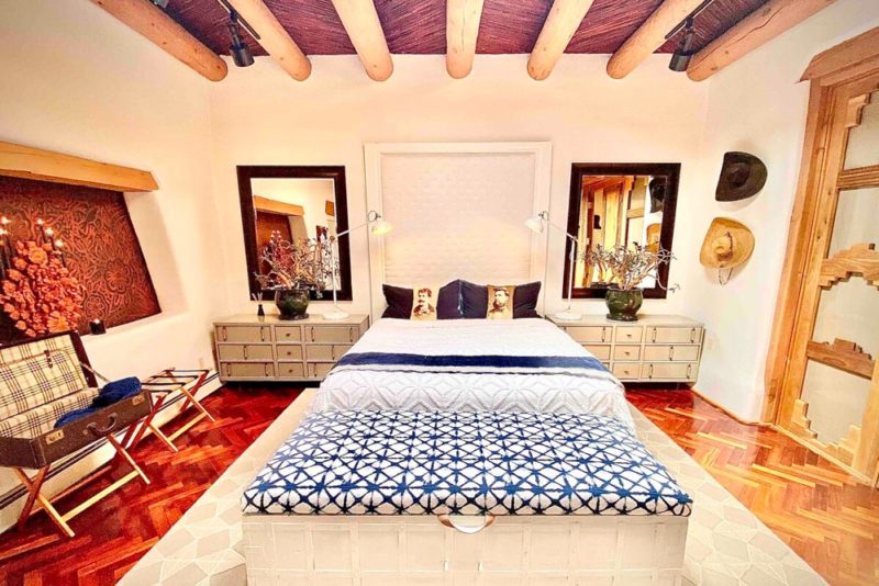 Airbnbs in Santa Fe, New Mexico Vacation Homes: Blake and Mitty's Casita