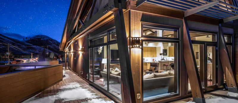 Best Airbnbs in Jackson Hole, Wyoming: The Pearl Retreat
