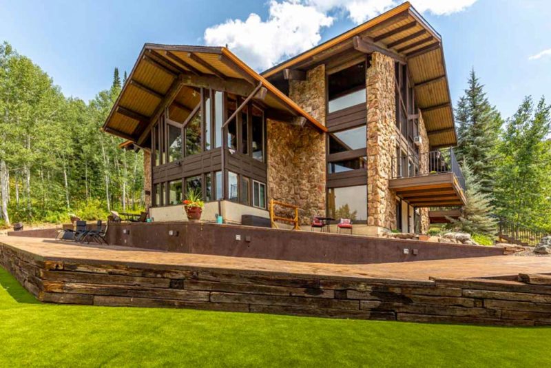 Best Airbnbs in Steamboat Springs, Colorado: Sky Valley Chateau