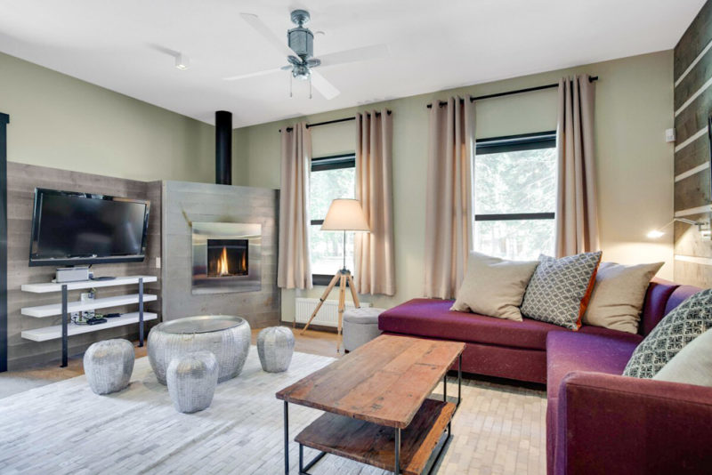 Best Airbnbs in Taos, New Mexico: Posh Chalet