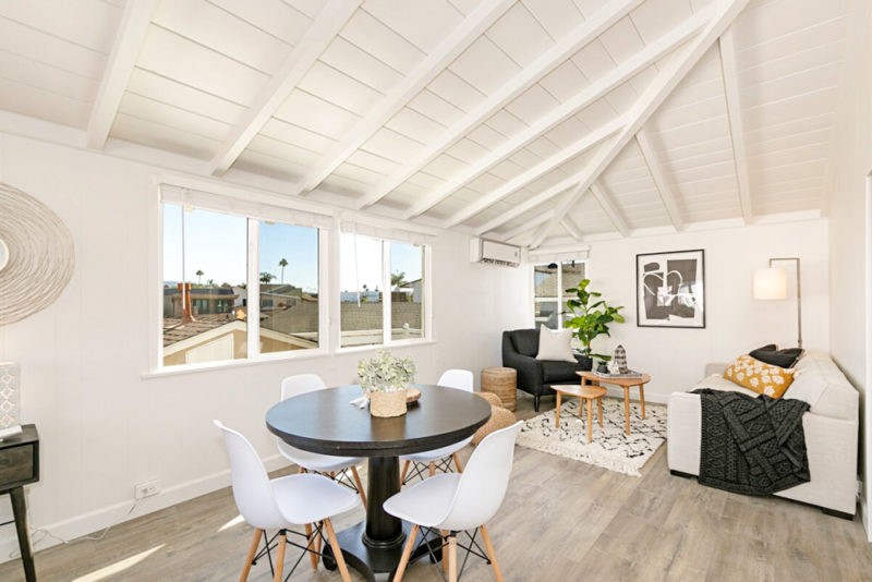 Best Airbnbs in Newport Beach, California: Waterfront Apartment on Balboa Island