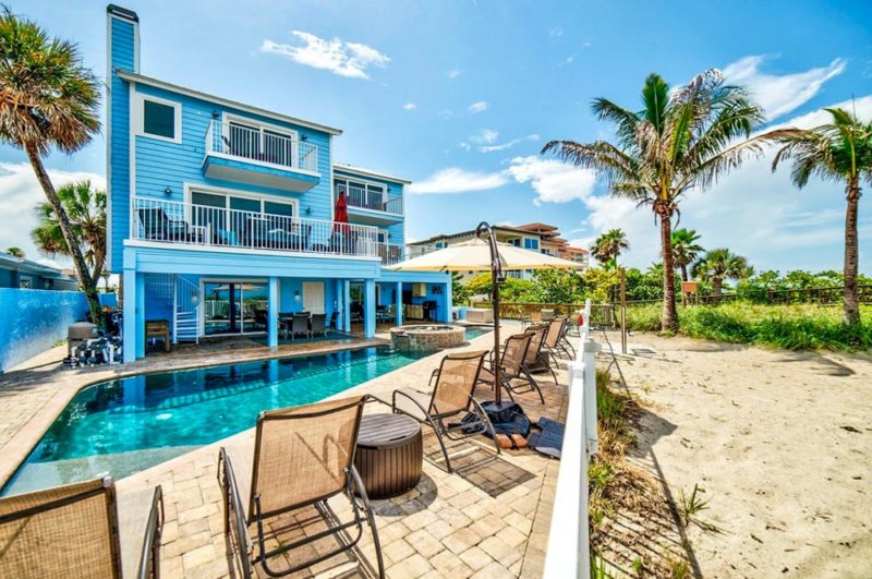 Best Tampa Airbnbs & Vacation Rentals: Oceanfront Villa