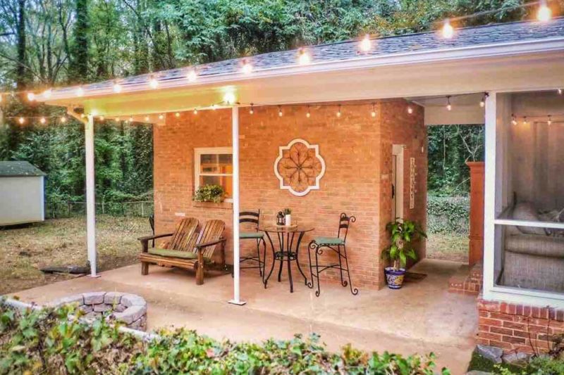 Charlotte Airbnbs & Vacation Homes: Tiny Mansion