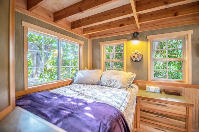 Cool Anaheim Airbnbs and Vacation Rentals: Brea Treehouse