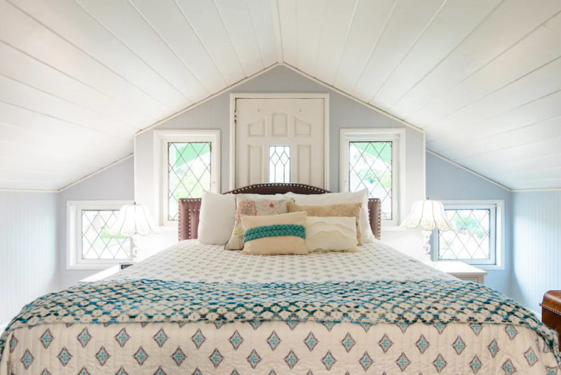 Cool Anaheim Airbnbs & Vacation Rentals: Cottage near Chapman University