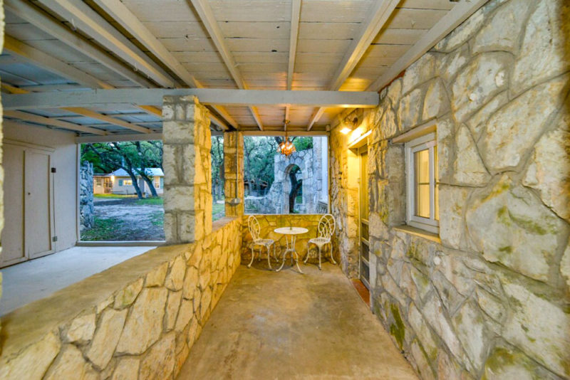 Cool San Antonio Airbnbs & Vacation Rentals: Stone Cottage