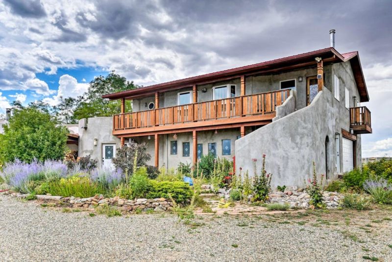 Coolest Airbnbs in Taos, New Mexico: Quirky House