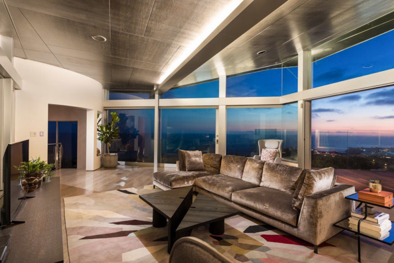 Coolest Airbnbs in Laguna Beach, California: Vista Panorama Oceanfront Villa