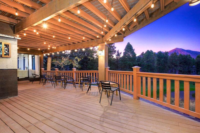 Flagstaff Airbnbs and Vacation Homes: Luxury Family Cabin on Golf Course