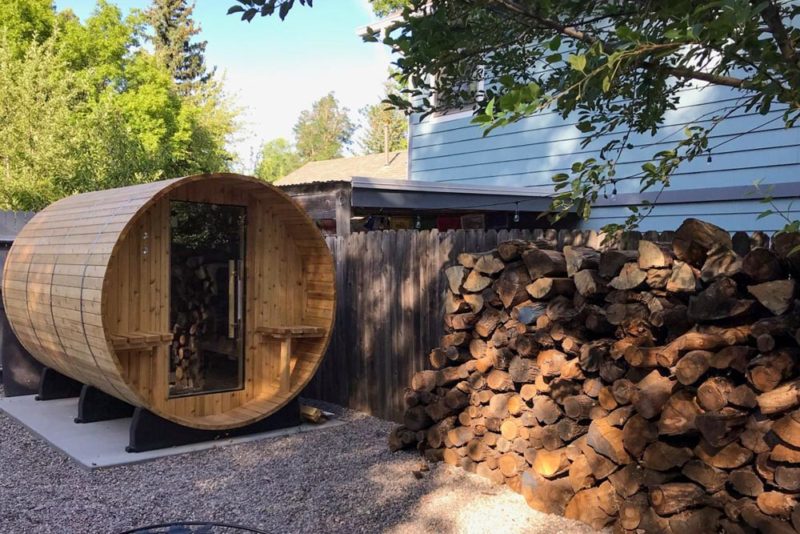 Flagstaff Airbnbs and Vacation Homes: Wild Child Modern Cottage with Sauna Hot Tub