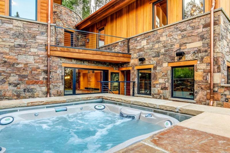 Jackson Hole Airbnbs & Vacation Homes: Heartwood Lodge