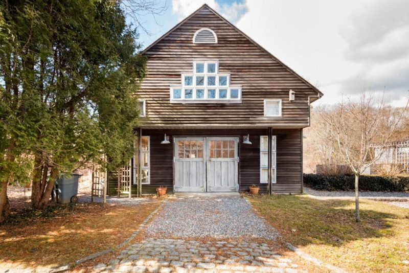 Unique Airbnbs in Cape Cod, Massachusetts: Sandwich Village Summerhouse