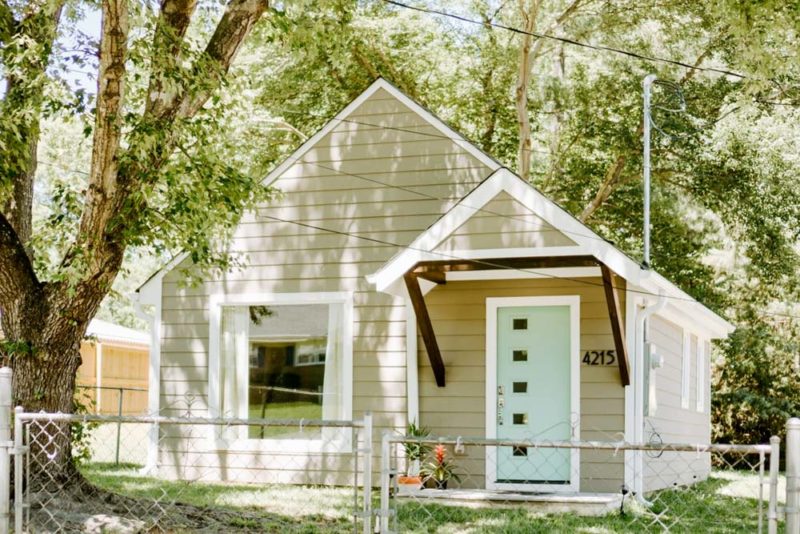 Unique Airbnbs in Charlotte, North Carolina: Windsor Park House