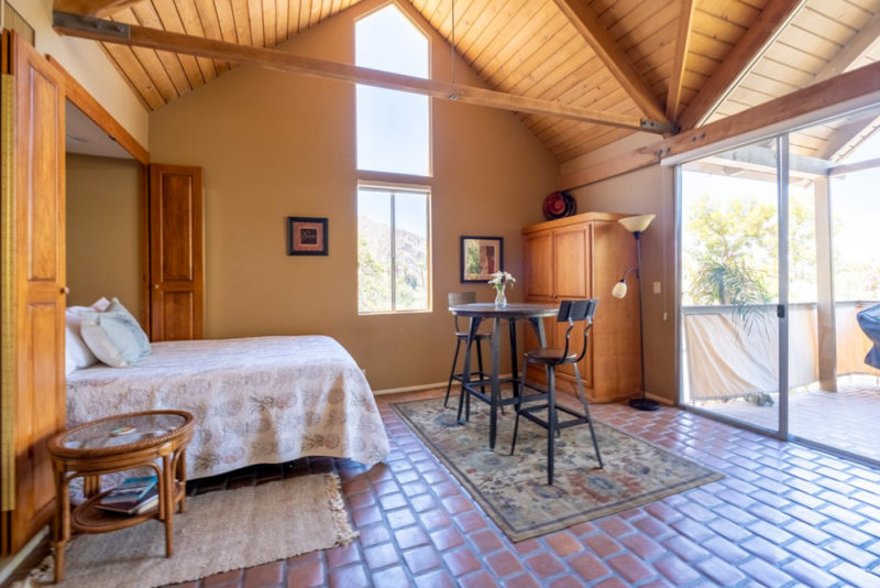 Unique Airbnbs in Palm Desert, California: Mountain View Studio