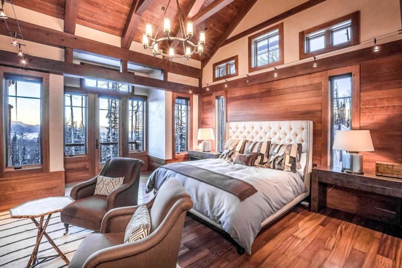 Unique Airbnbs in Telluride, Colorado: Cabin on the Ridge
