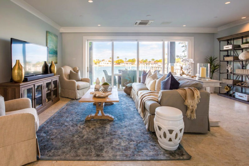 Unique Tampa Airbnbs & Vacation Rentals: Waterfront Beach House