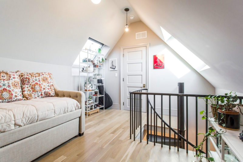 Airbnbs in Chicago, Illinois Vacation Homes: Historic Home Near Wicker Park
