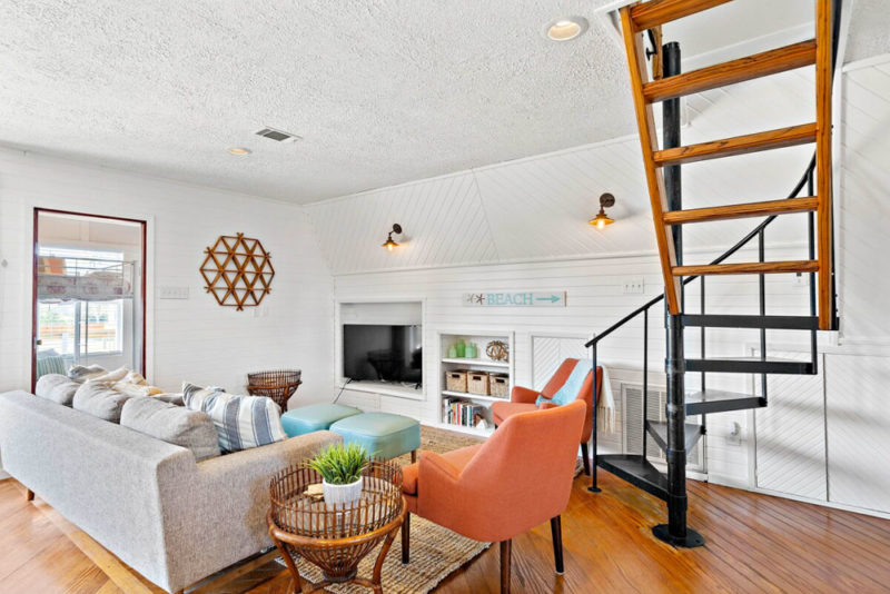 Airbnbs in Galveston, Texas Vacation Homes: Waterfront Canal Beach House