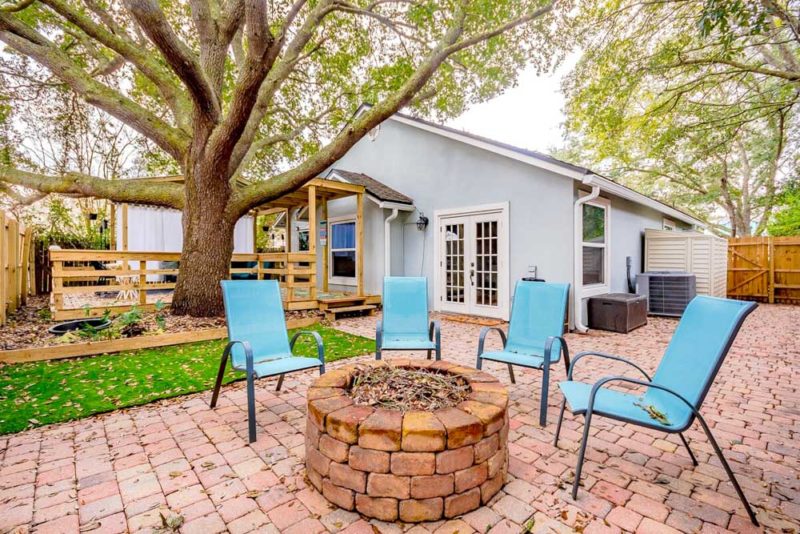 Airbnbs in Jacksonville, Florida Vacation Homes: Jax Beach Bungalow