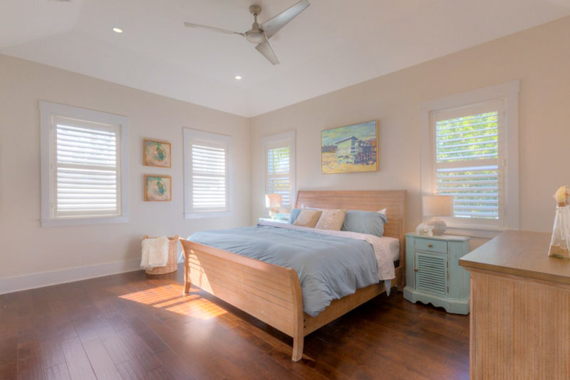 Airbnbs in Jacksonville, Florida Vacation Homes: Luxury Beach Estate