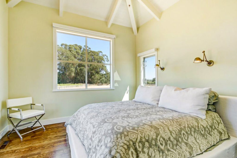 Airbnbs in Sonoma, California Vacation Homes: Field House