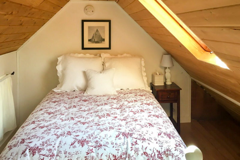 Best Airbnbs in Bar Harbor, Maine: Acadia Woods Cabin