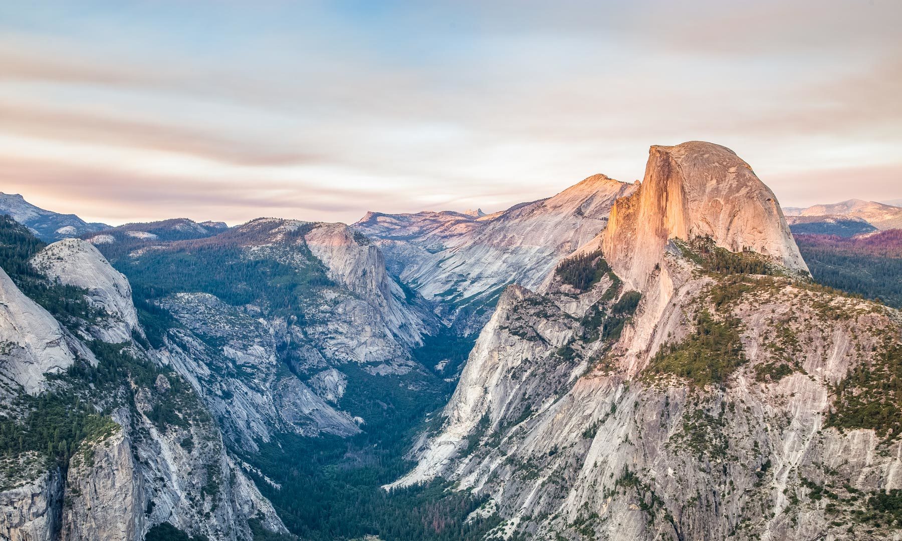 Best Airbnbs in Yosemite: Cabins, Lodges & Vacation Rentals inside Yosemite National Park