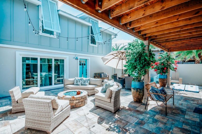 Best Jacksonville Airbnbs and Vacation Rentals: Funky Beach Retreat