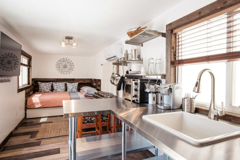 Best Las Vegas Airbnbs and Vacation Rentals: Cozy Tiny House
