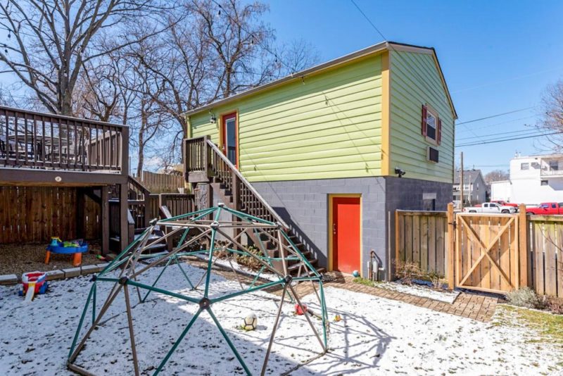 Cool Louisville Airbnbs and Vacation Rentals: Cute Carriage House