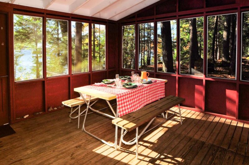 Coolest Airbnbs in Bar Harbor, Maine: A Little Piece of Heaven Cabin