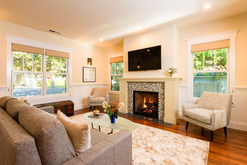 Coolest Airbnbs in Sonoma, California: Lux on First Villa