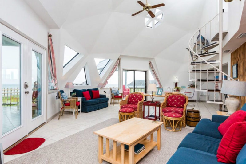 Galveston Airbnbs and Vacation Homes: Dome Beach House