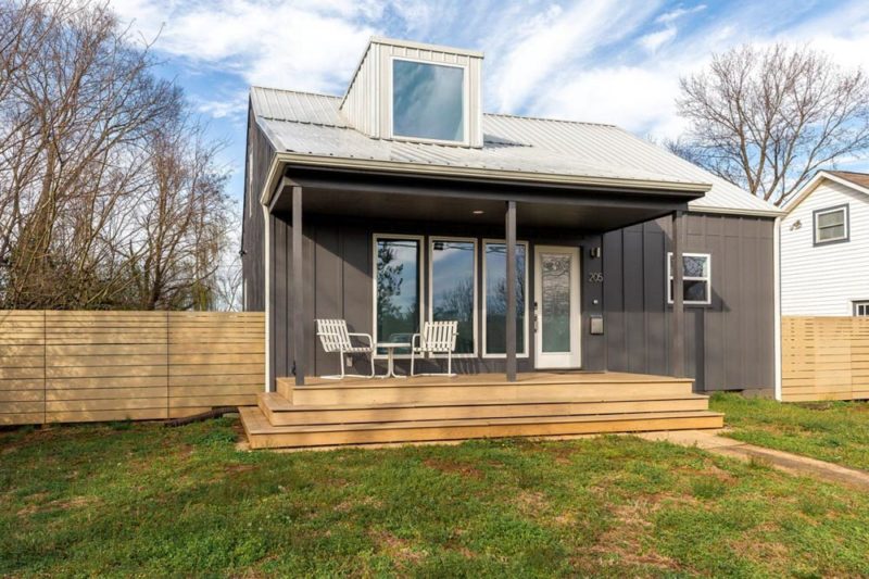 Knoxville Airbnbs and Vacation Homes: Modern Minimalist Home