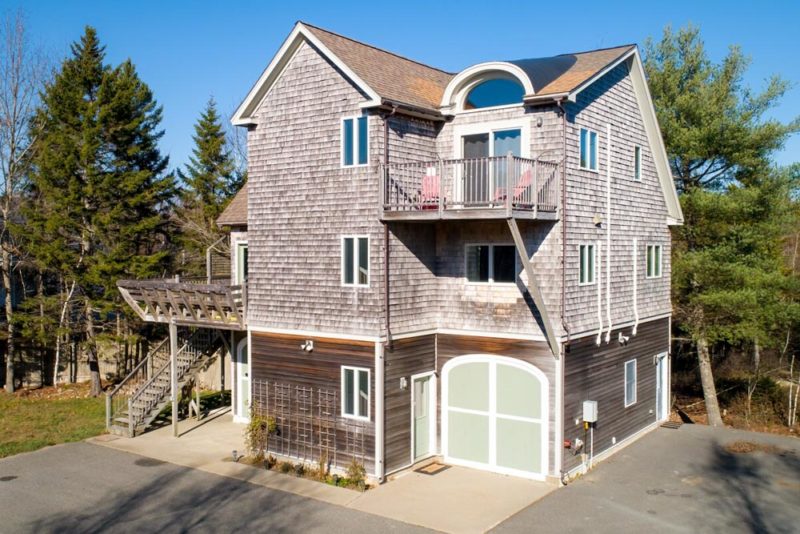 Unique Airbnbs in Bar Harbor, Maine: Iris Ledge House