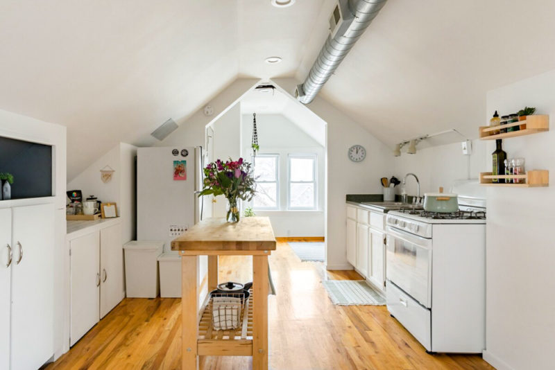 Unique Airbnbs in Chicago, Illinois: Logan Square Modern Studio