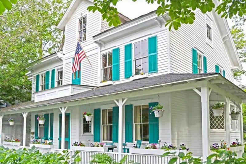 Unique Bar Harbor Airbnbs and Vacation Rentals: Large Victorian Petunia Cottage