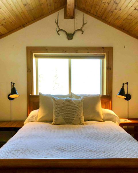 Unique Breckenridge Airbnbs and Vacation Rentals: Charming Log Cabin