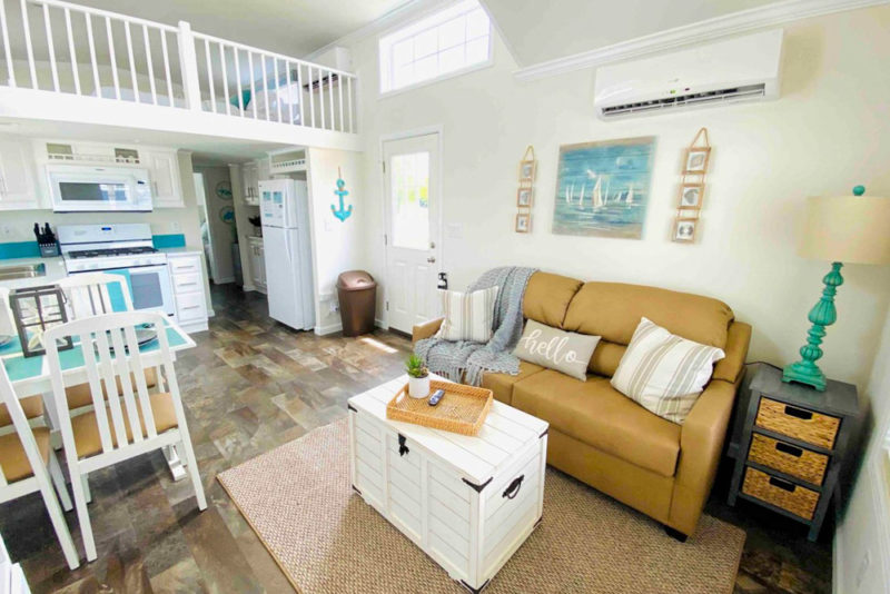 Airbnbs in Myrtle Beach, South Carolina Vacation Homes: Adorable Tiny Home