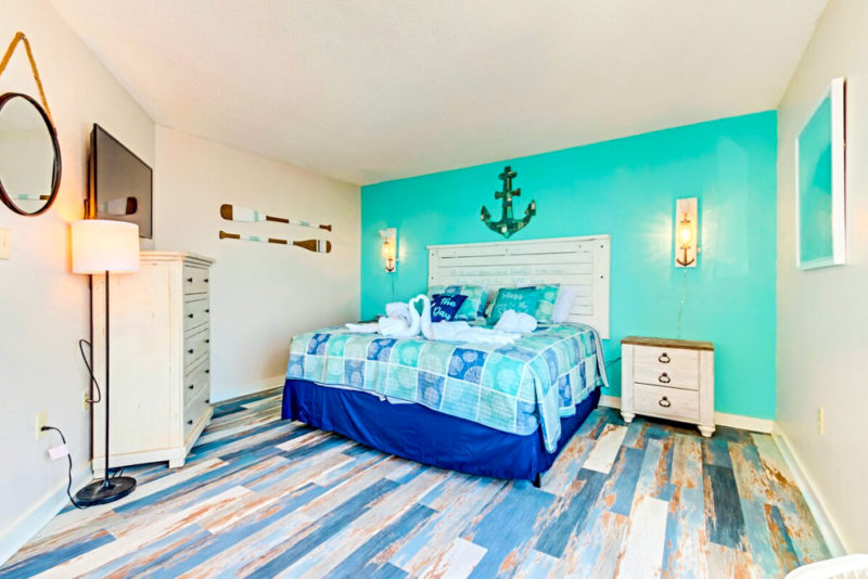 Airbnbs in Myrtle Beach, South Carolina Vacation Homes: Oceanfront Condo