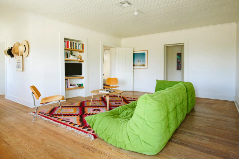 Marfa Airbnbs and Vacation Homes: Spacious Bunk House