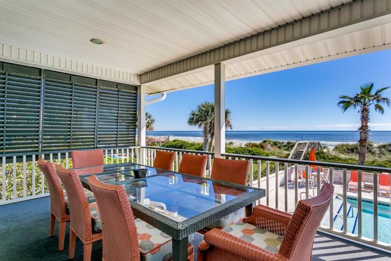 Myrtle Beach Airbnbs and Vacation Homes: Resort-Style Villa with Pool