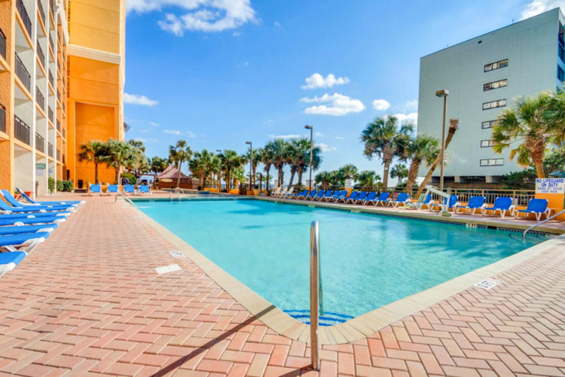 Myrtle Beach Airbnbs and Vacation Homes: Sunny Condo with Pool